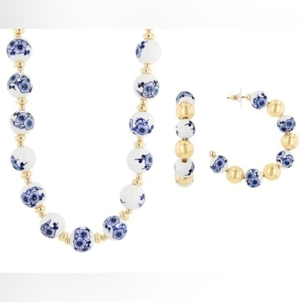 Blue Beaded Floral Gold Tone Necklace & Earring Set